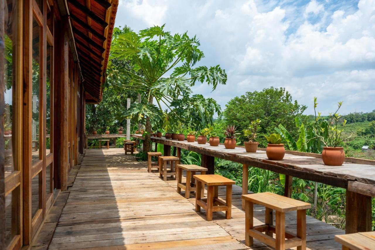 Moc An Nhien Farmstay Pleiku Esterno foto