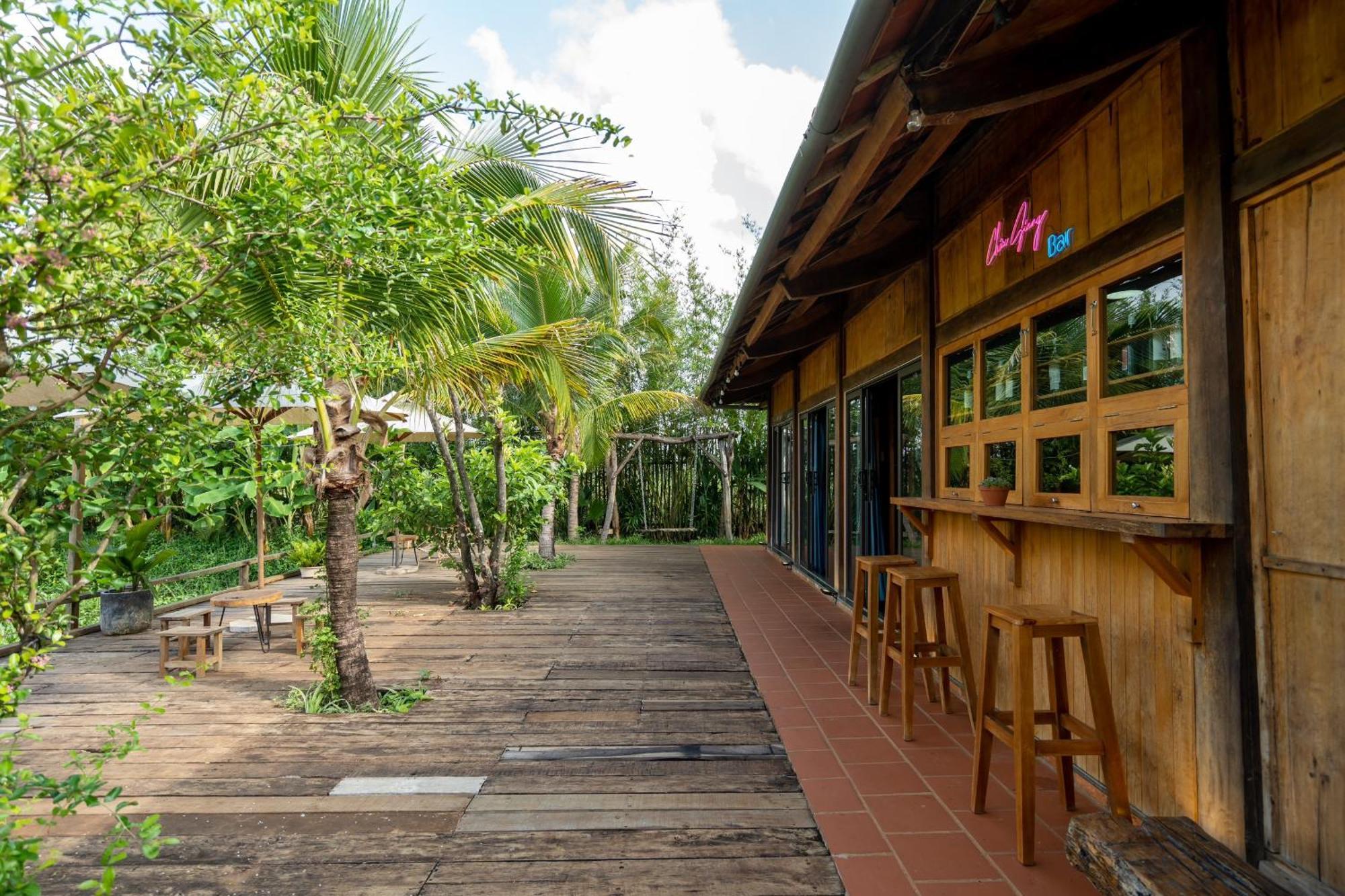 Moc An Nhien Farmstay Pleiku Esterno foto